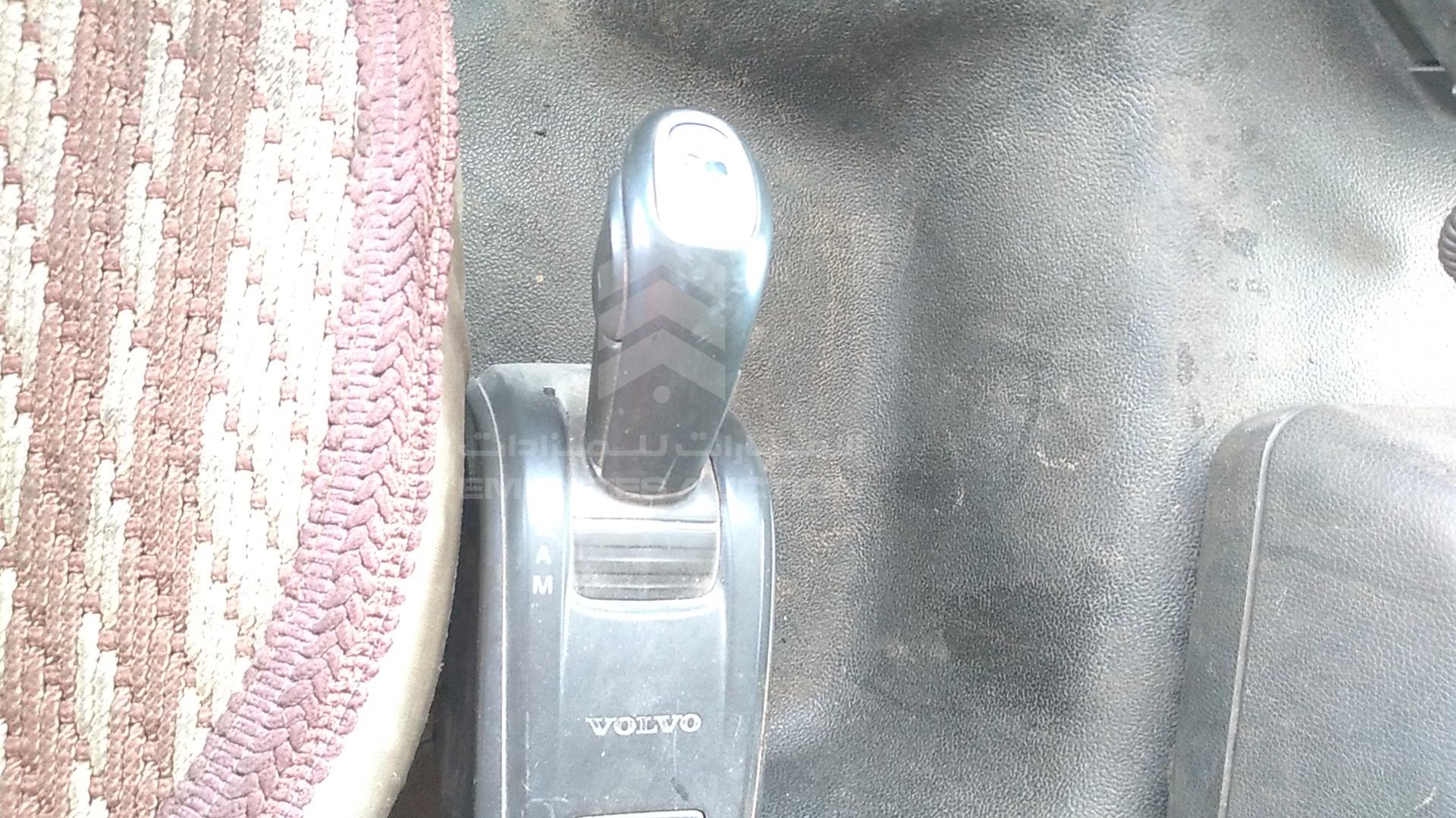 2016 VOLVO --- VIN: YV2XG20C0GA794329