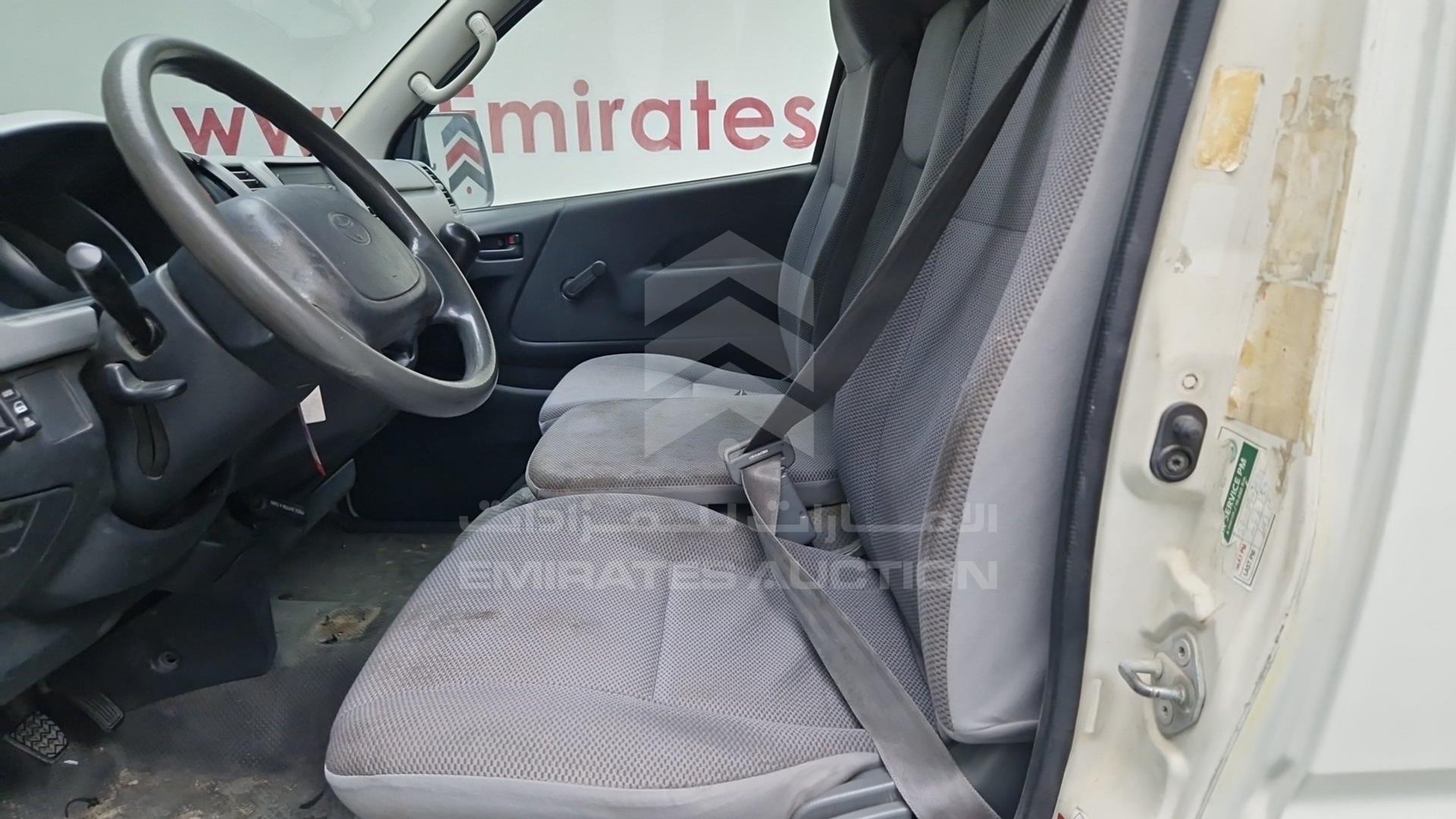 2008 TOYOTA HIACE VIN: JTGJX02P480018932