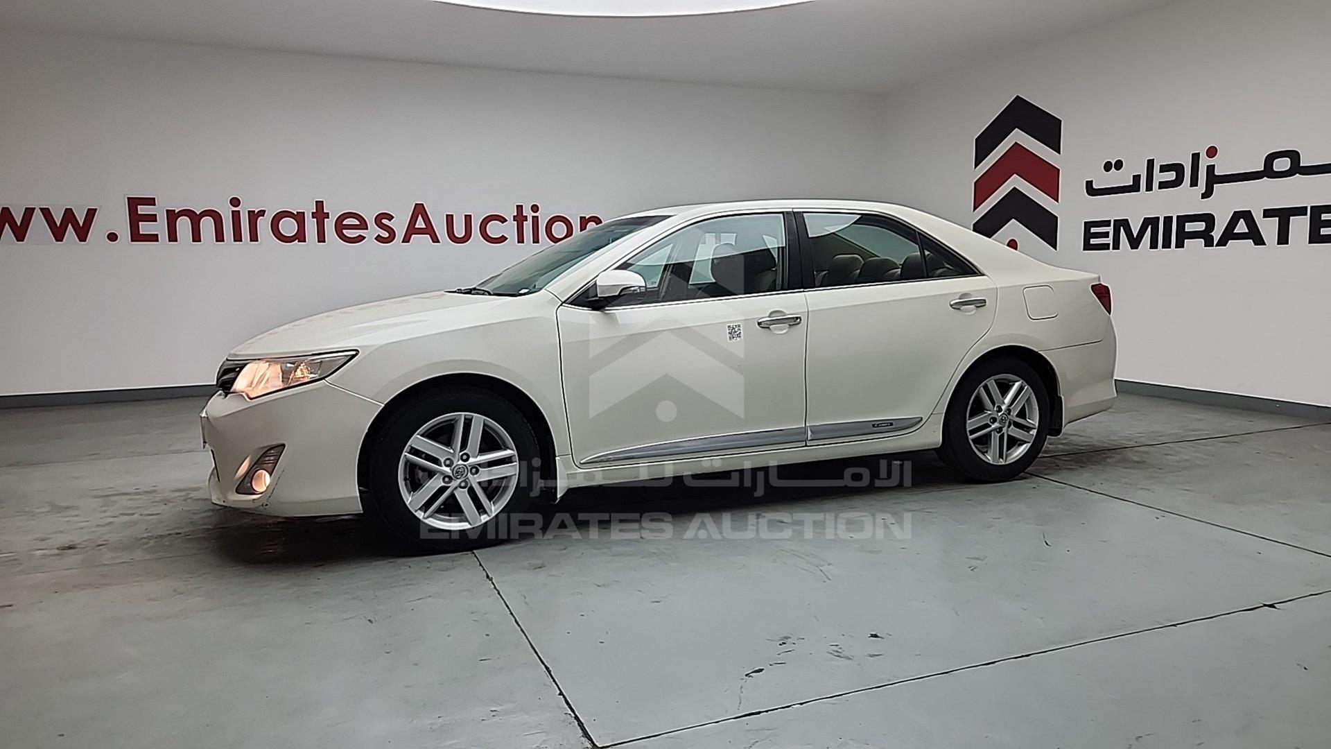 2015 TOYOTA CAMRY VIN: 6T1BF9FK5FX558608