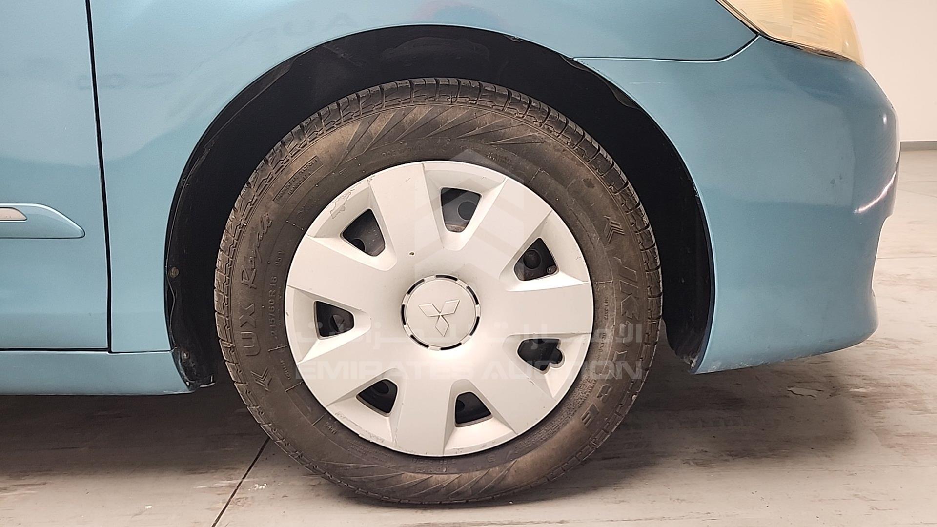 2011 TOYOTA CAMRY VIN: 6T1BE42K3BX700802