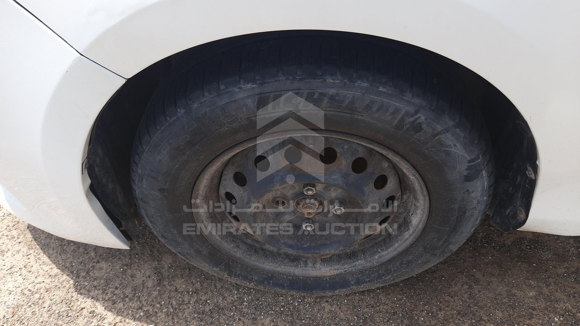 2015 TOYOTA YARIS VIN: MR2KW9F31F1080059