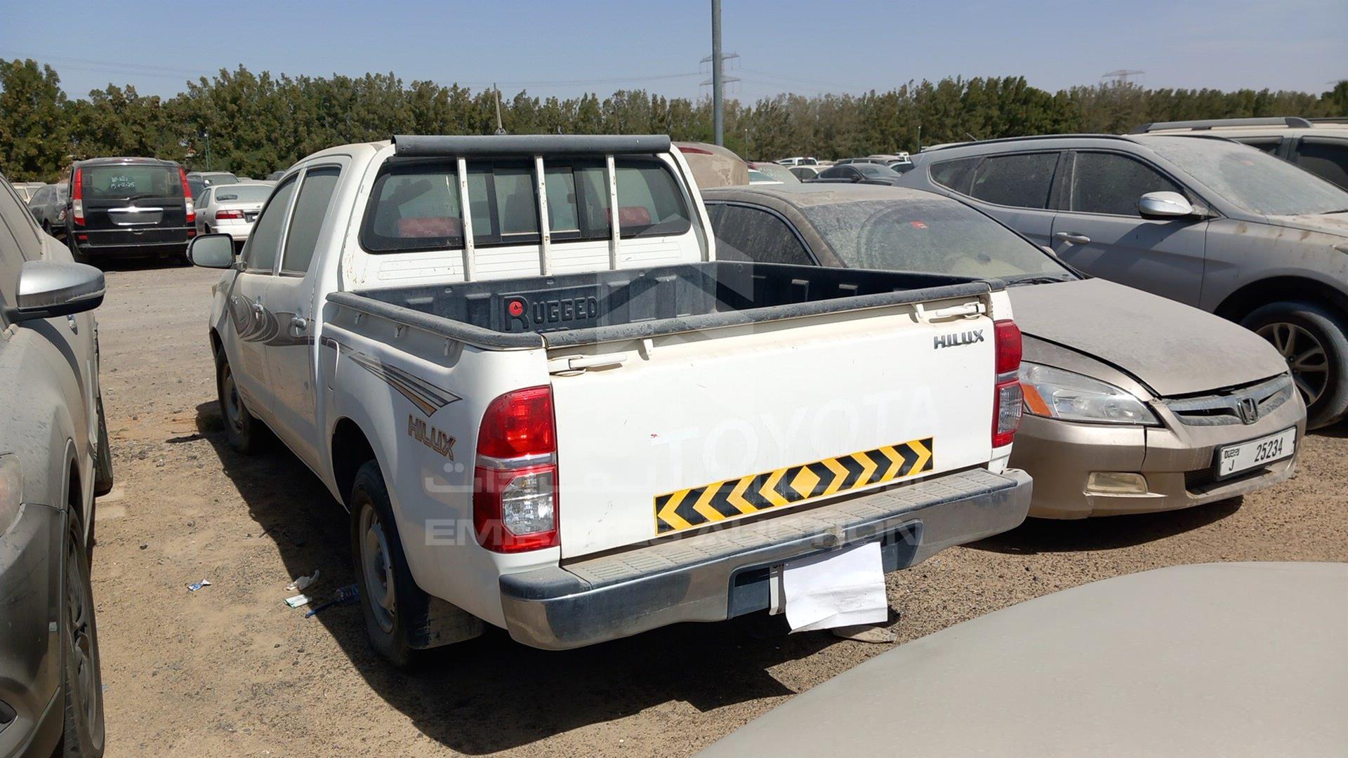 2015 TOYOTA HILUX VIN: MR0EW12G9F3032359