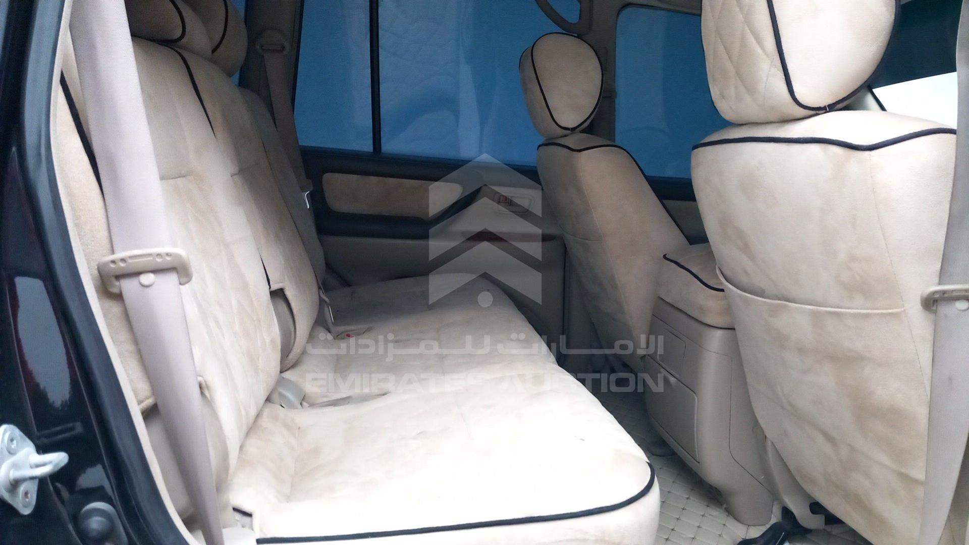 2006 TOYOTA LAND CRUISER VIN: JTEHJ09JX65145680