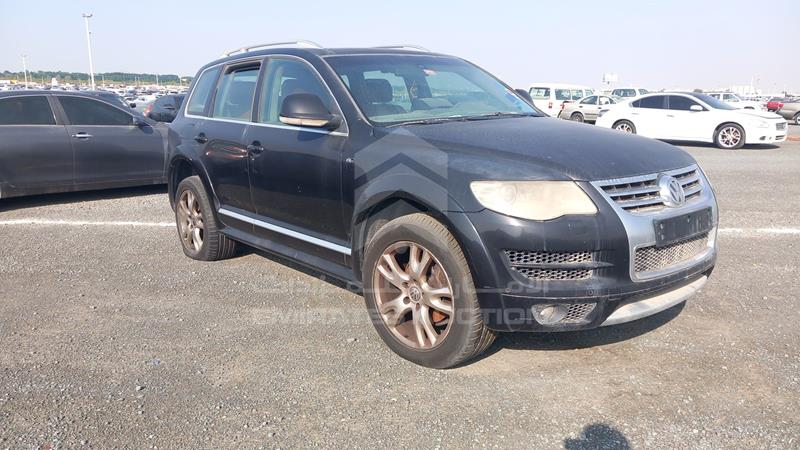 WVGAL27L8AD022244 2010 Volkswagen Touareg photo 9