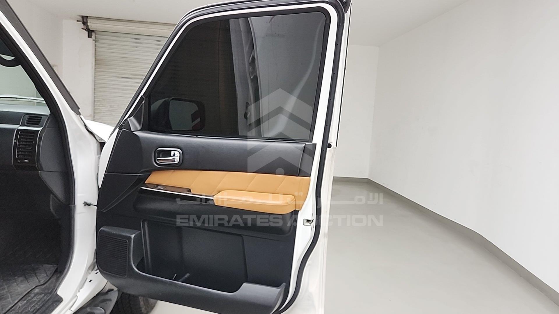 2017 NISSAN PATROL VIN: JN1TFSY61Z0573064