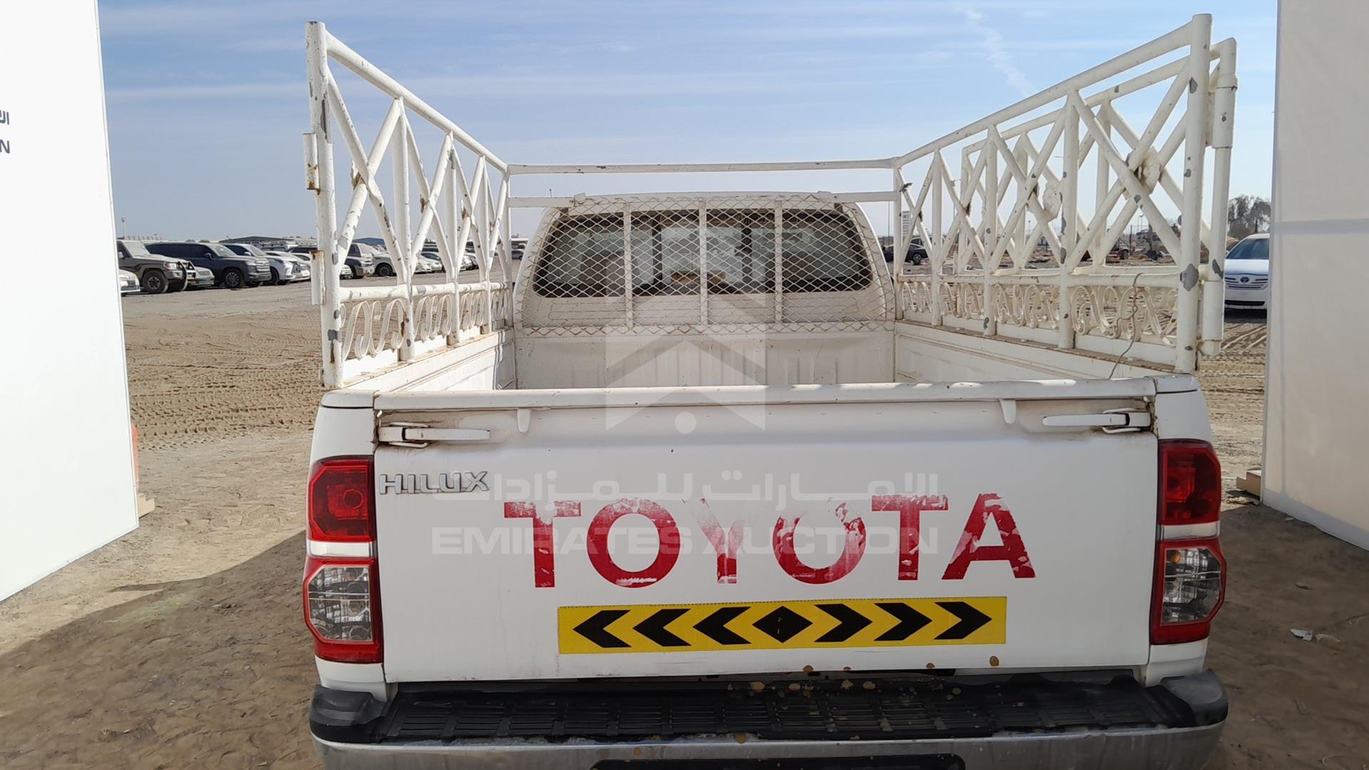 2012 TOYOTA HILUX VIN: MR0CX12GXC0075223