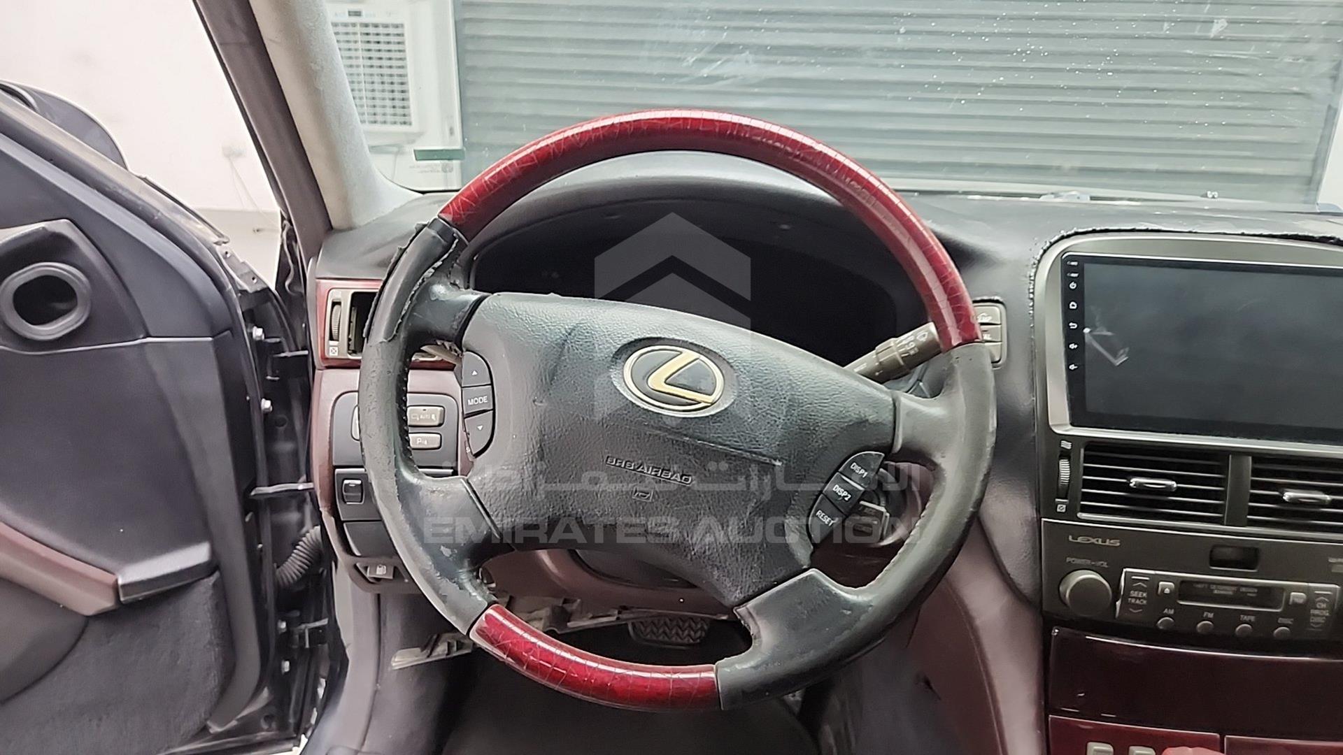 2001 LEXUS LS 430 VIN: JTHBN30FX10038187