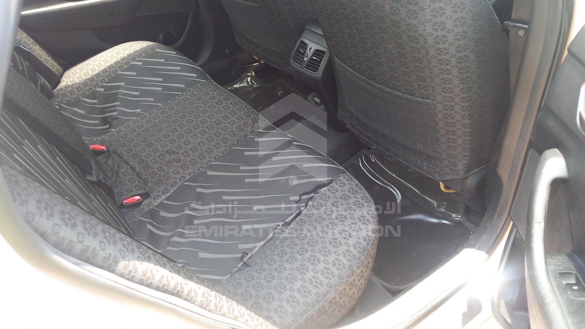 2018 HYUNDAI SONATA VIN: KMHE24136JA082064