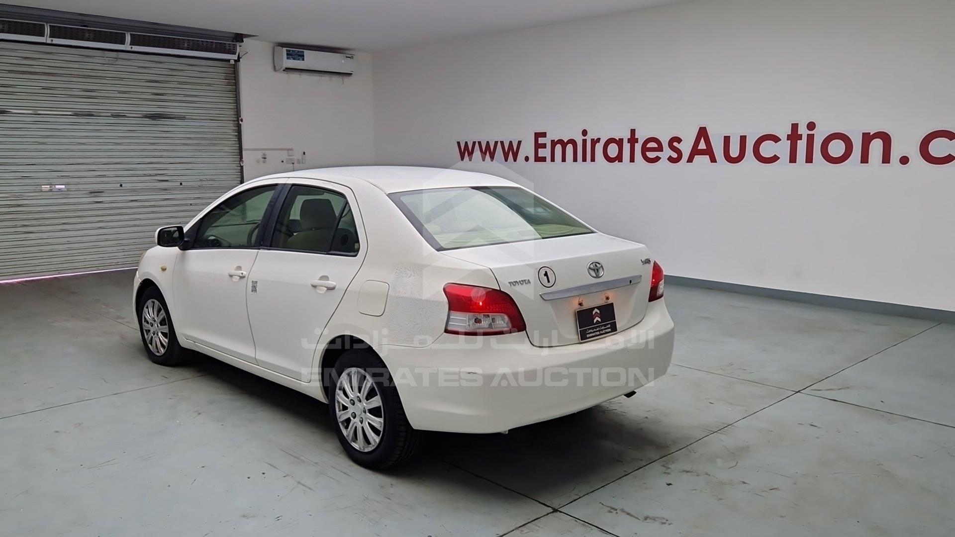 2008 TOYOTA YARIS VIN: JTDBW923884016907