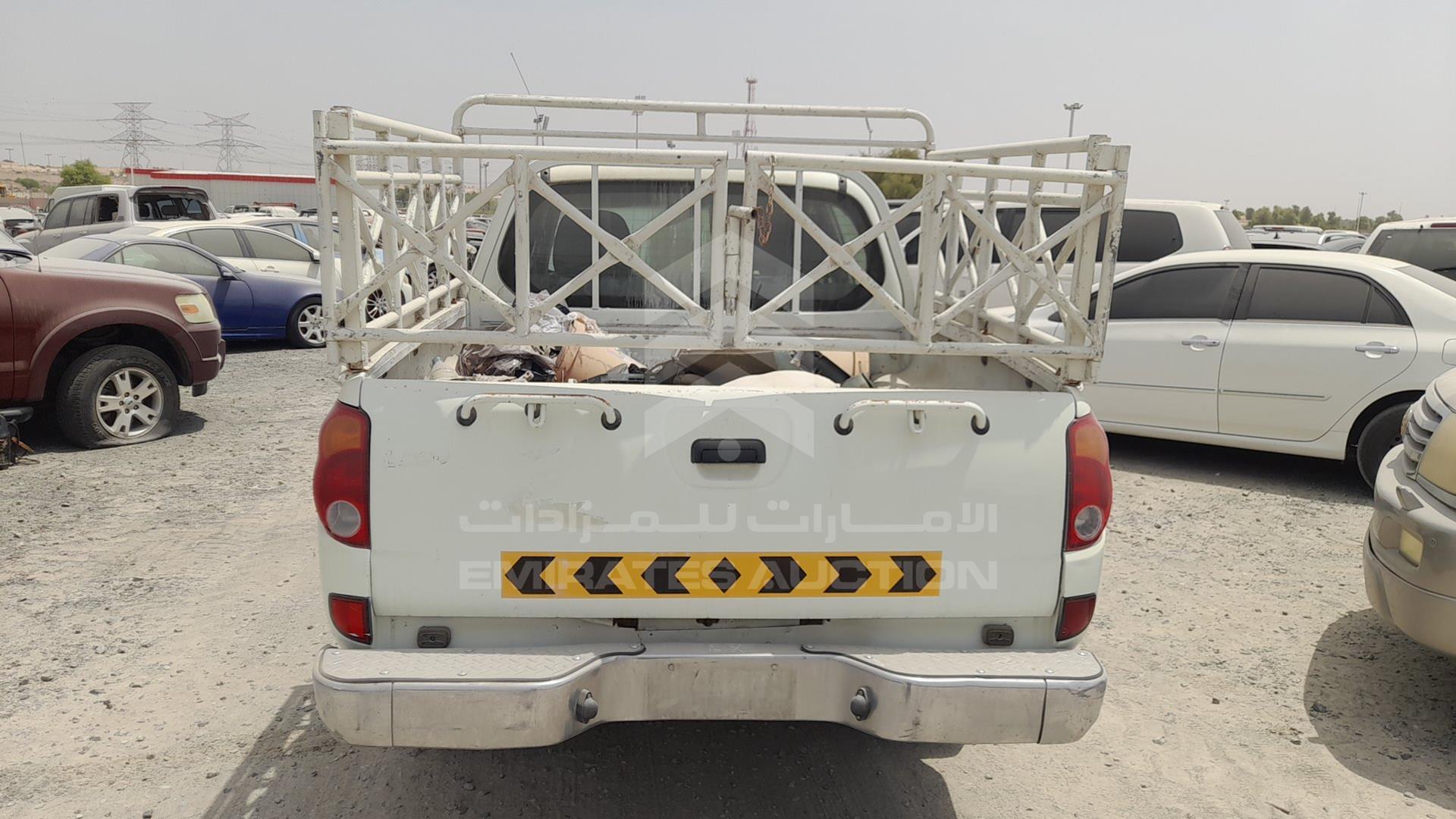 2008 MITSUBISHI L 200 VIN: MMBJNKB508D016581