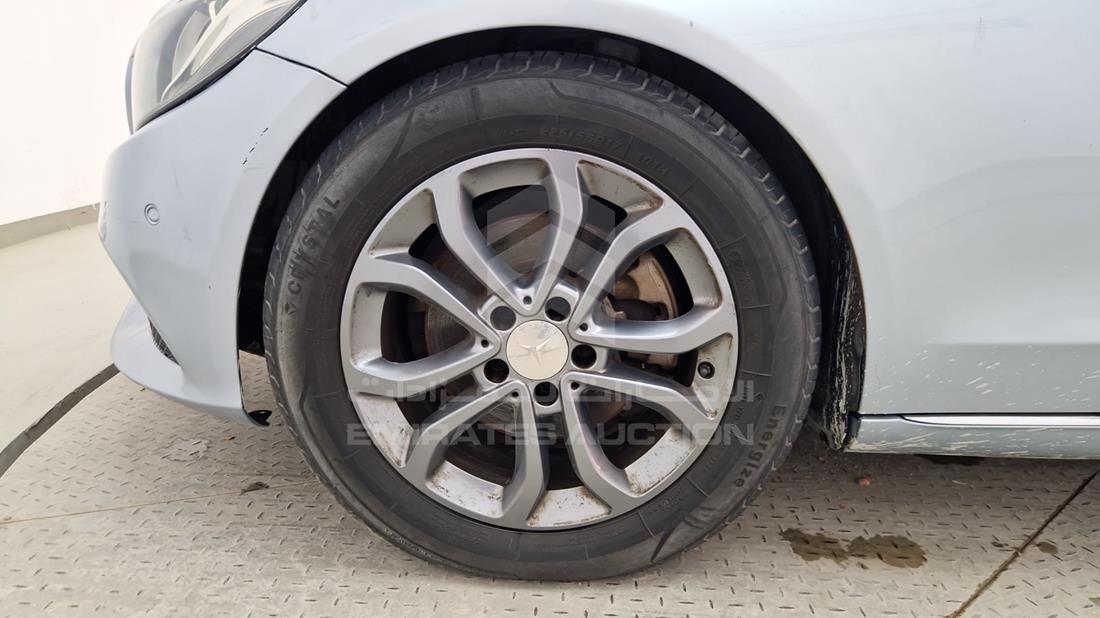 2016 Mercedes C 200 — Front Left Tyre — Photo 32