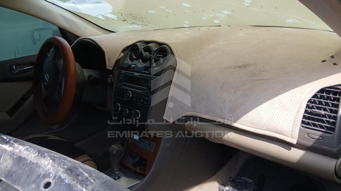 نيسان التيما 2008 — زاوية واجهة الراكب الأمامي الأيمن — صورة 23