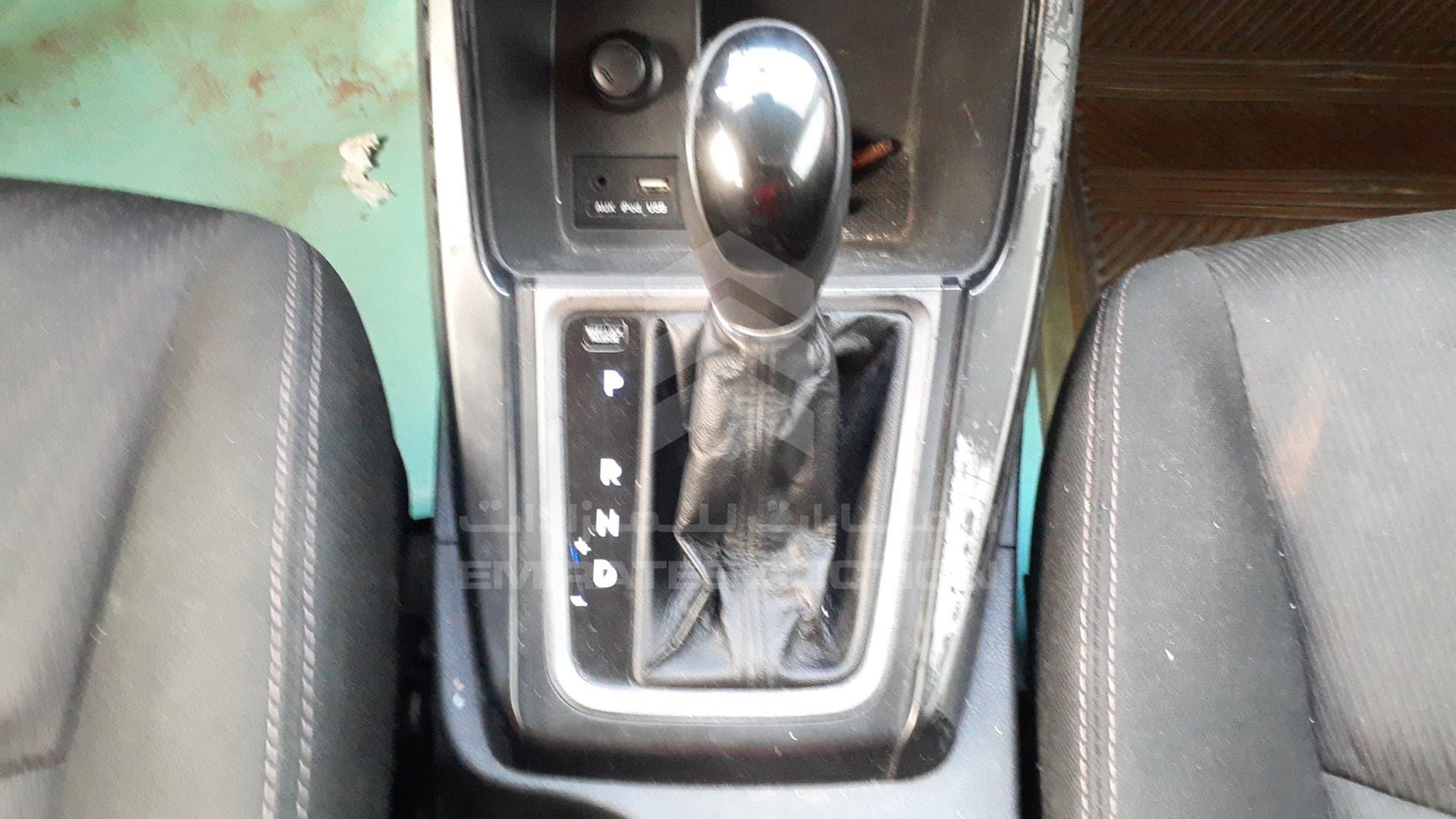 2015 HYUNDAI ELANTRA VIN: KMHDG41C7FU161827