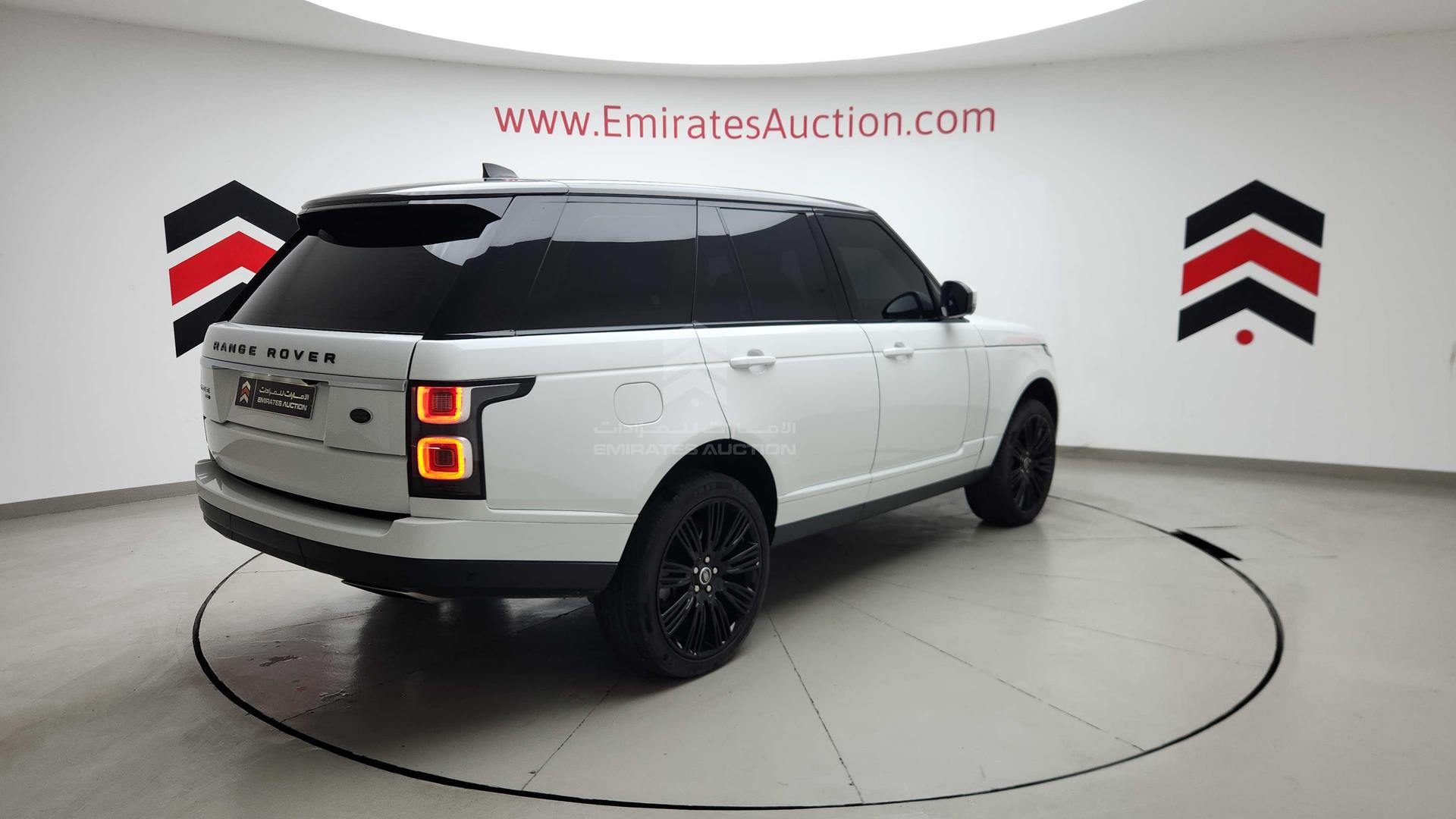 2020 RANGE ROVER --- VIN: SALGA2BU5LA572616