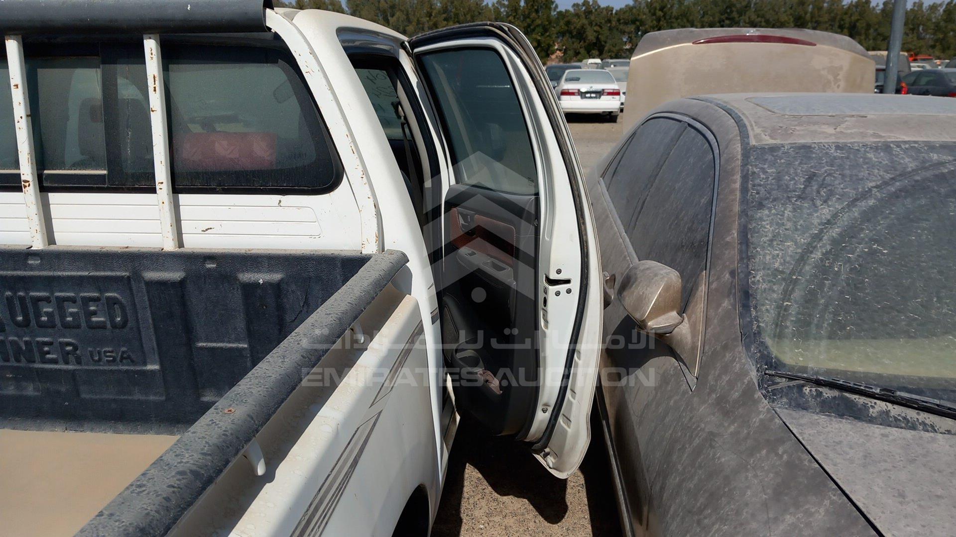 2015 TOYOTA HILUX VIN: MR0EW12G9F3032359
