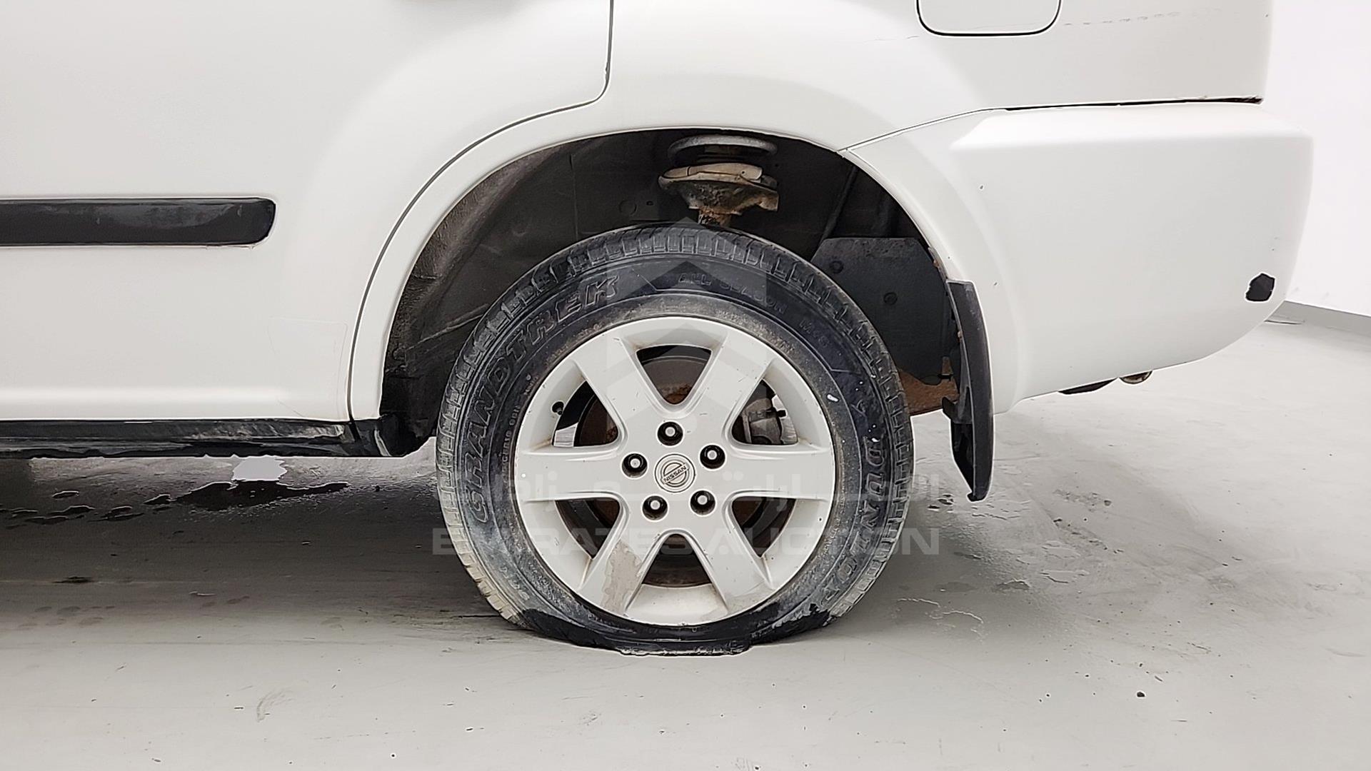 2008 NISSAN X-TRAIL VIN: JN8BT05Y28W200339