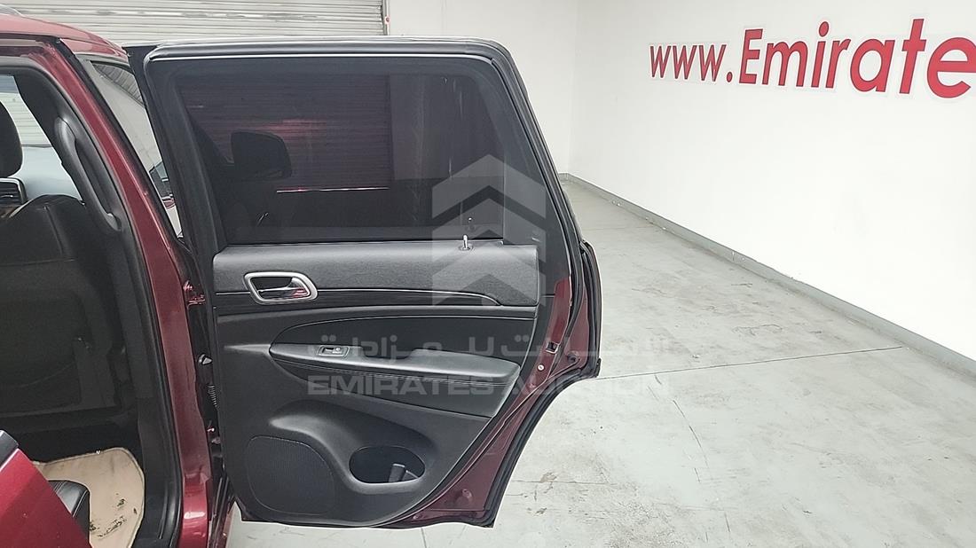 2019 Jeep Grand Cherokee — Rear Right Door — Photo 25