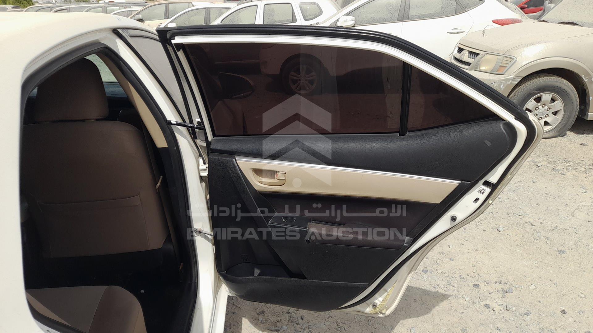 2015 TOYOTA COROLLA VIN: RKLBB9HE8F5098801