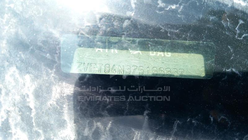 1ZVFT84N375196337 Auction: EmiratesAuction Lot: 404943 1ZVFT84N375196337 Ford Mustang 2007 SILVER Photo 3