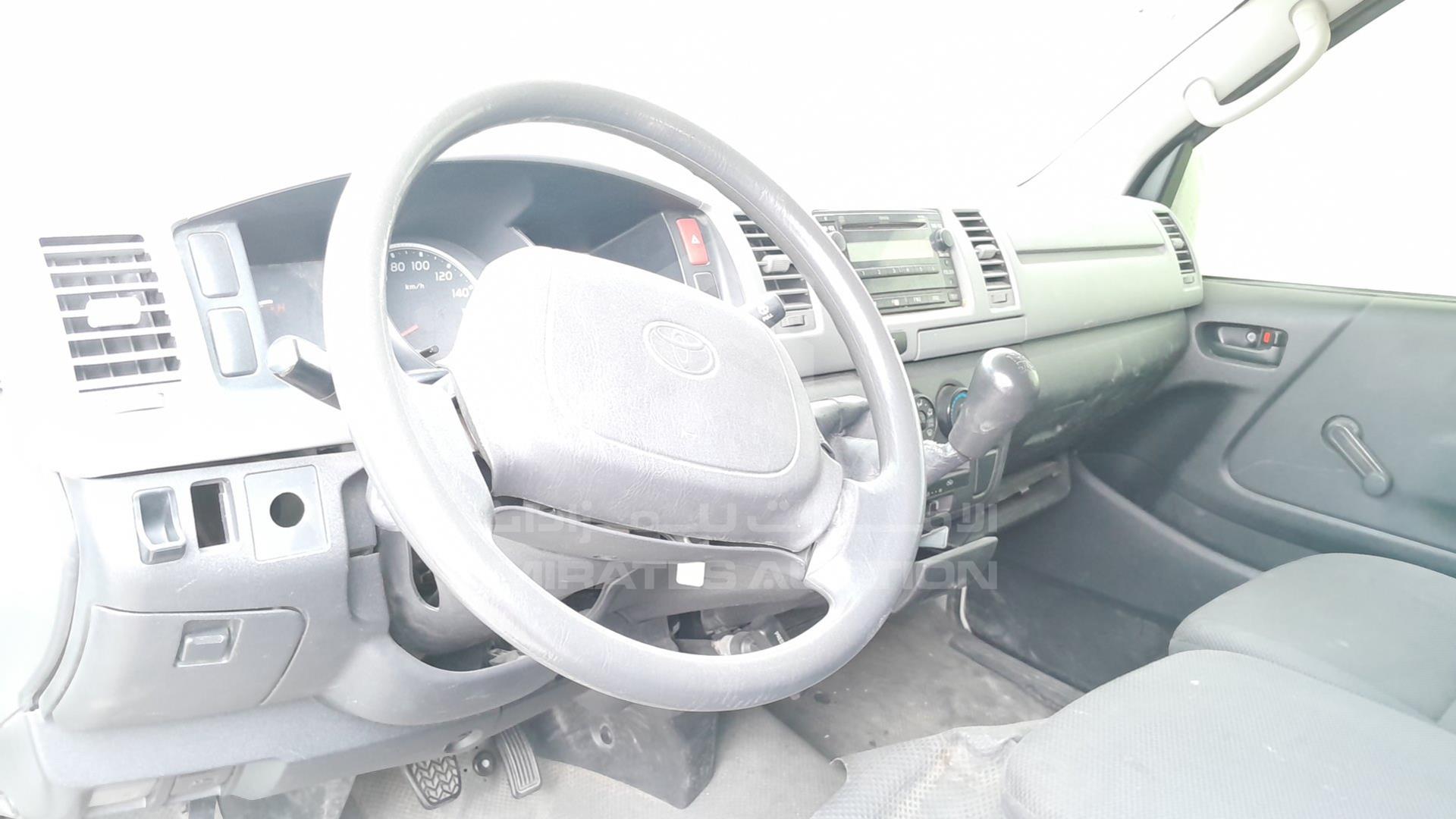 2013 TOYOTA HIACE VIN: JTGJX02P6D0046015