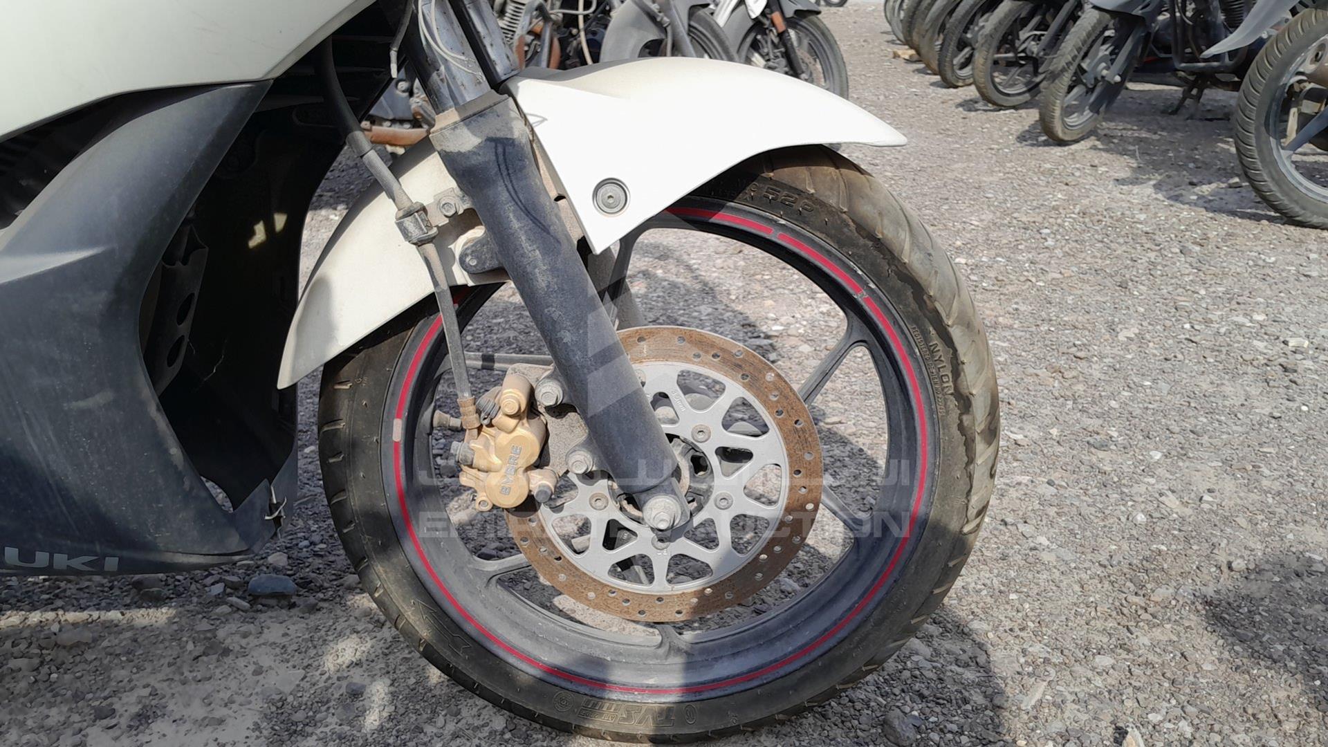 2016 SUZUKI MOTORBIKE VIN: MB8NG4BB8G8102806