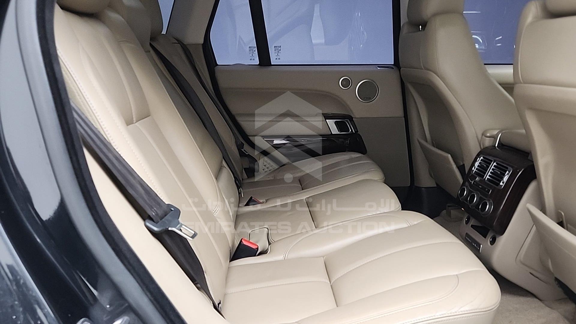 2014 RANGE ROVER HSE VIN: SALGA2DF0EA127878