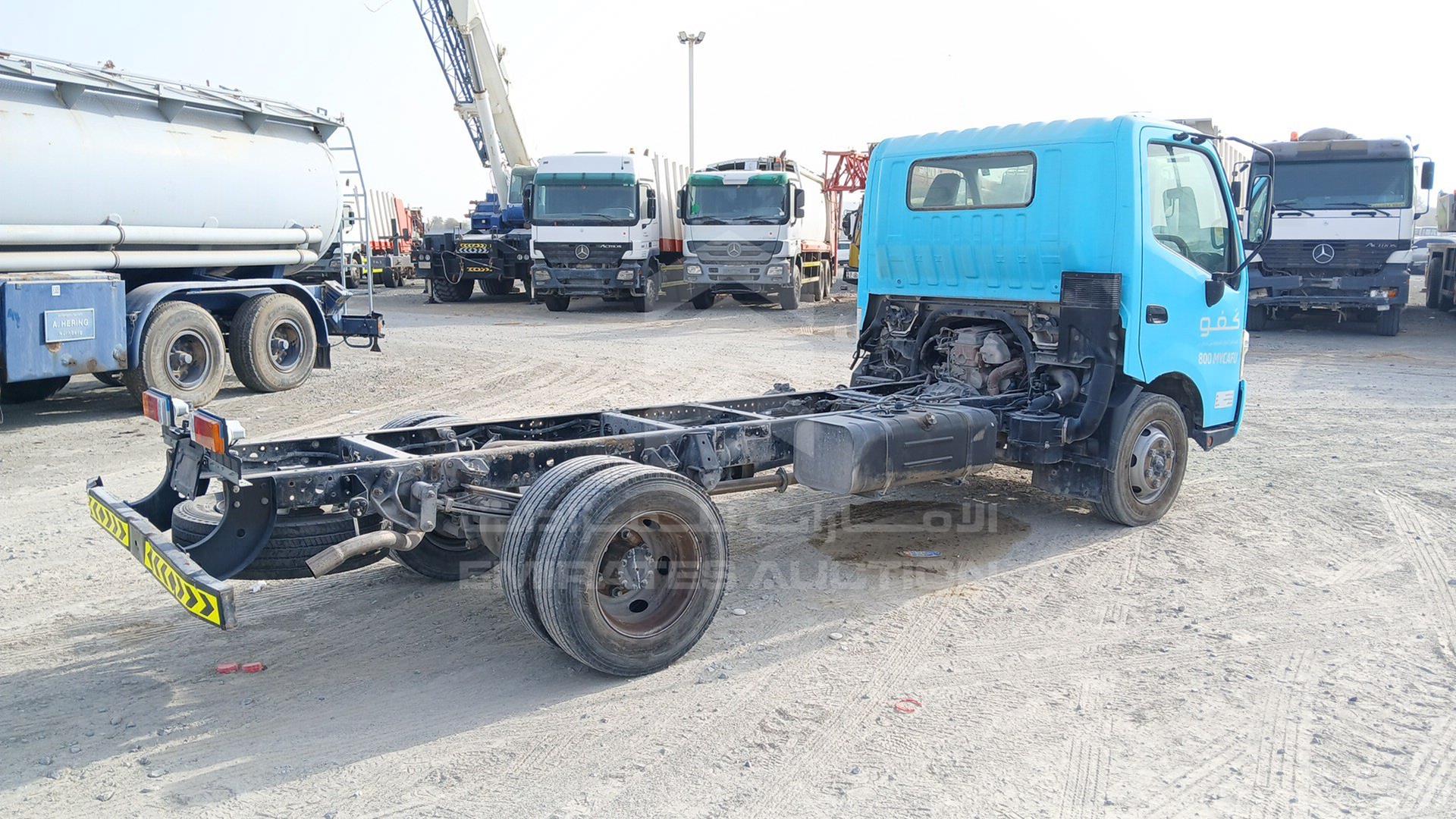 2021 HINO 300 VIN: JHHUCN1F4MK037973