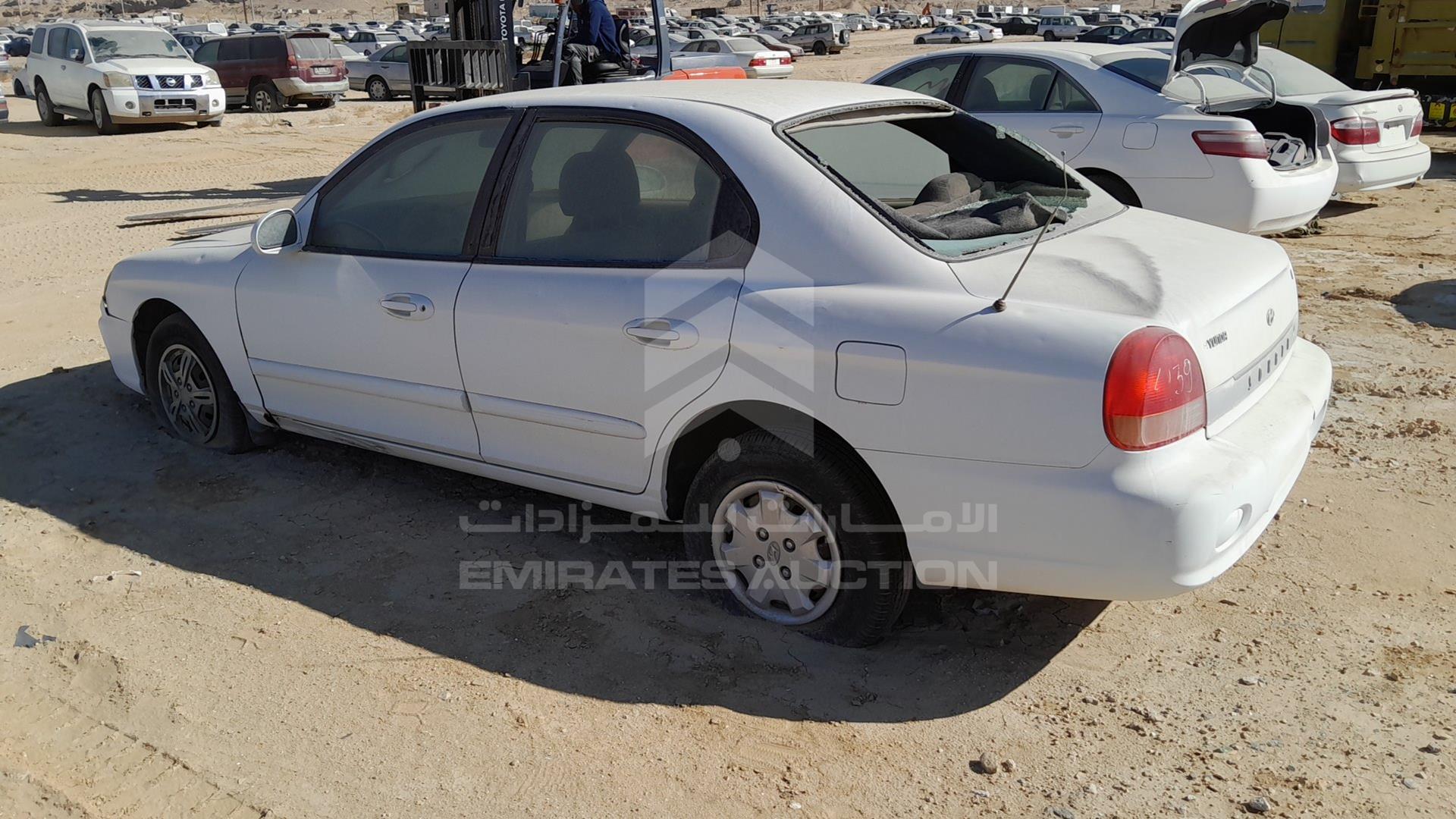 2000 HYUNDAI SONATA VIN: KMHEM41BPYA264462