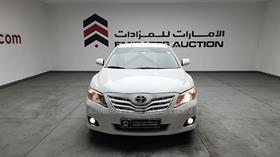 2010 Toyota Camry — Full Front View — Photo 1 — Thumbnail