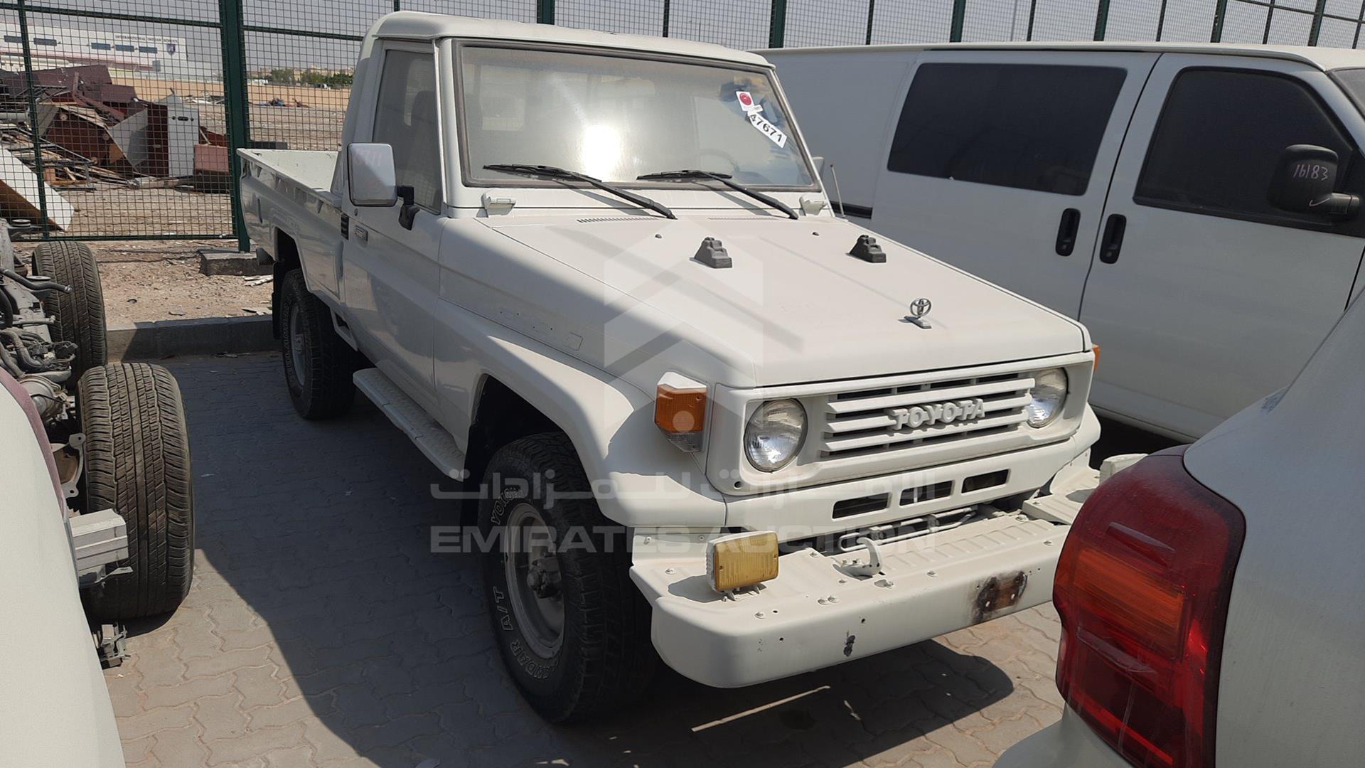 0 TOYOTA LAND CRUISER PICKUP VIN: FZJ750021291