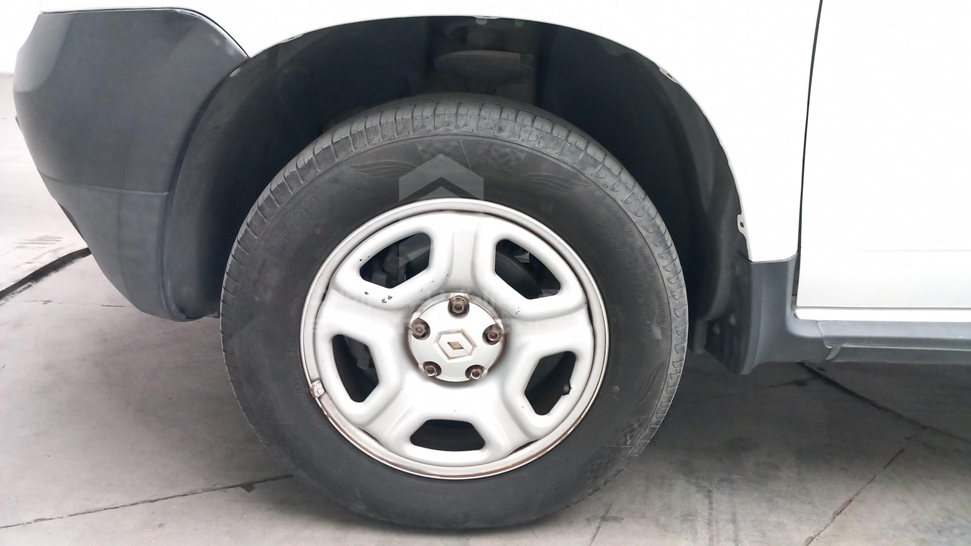 2017 RENAULT DUSTER VIN: VF1HSRCHXHA538972