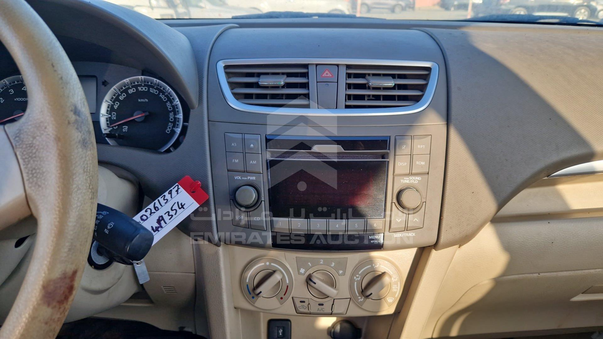 2015 SUZUKI ERTIGA VIN: MA3ZE8A11F0261397