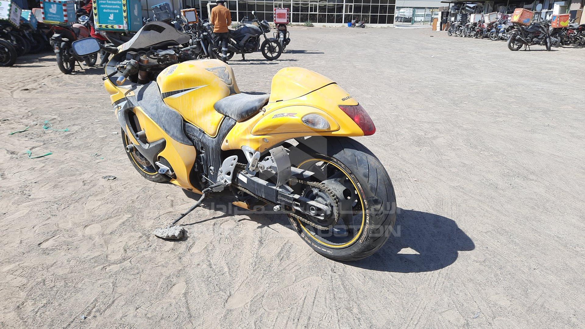 0 SUZUKI GSX 1300 VIN: JS1GX72B0D2101738