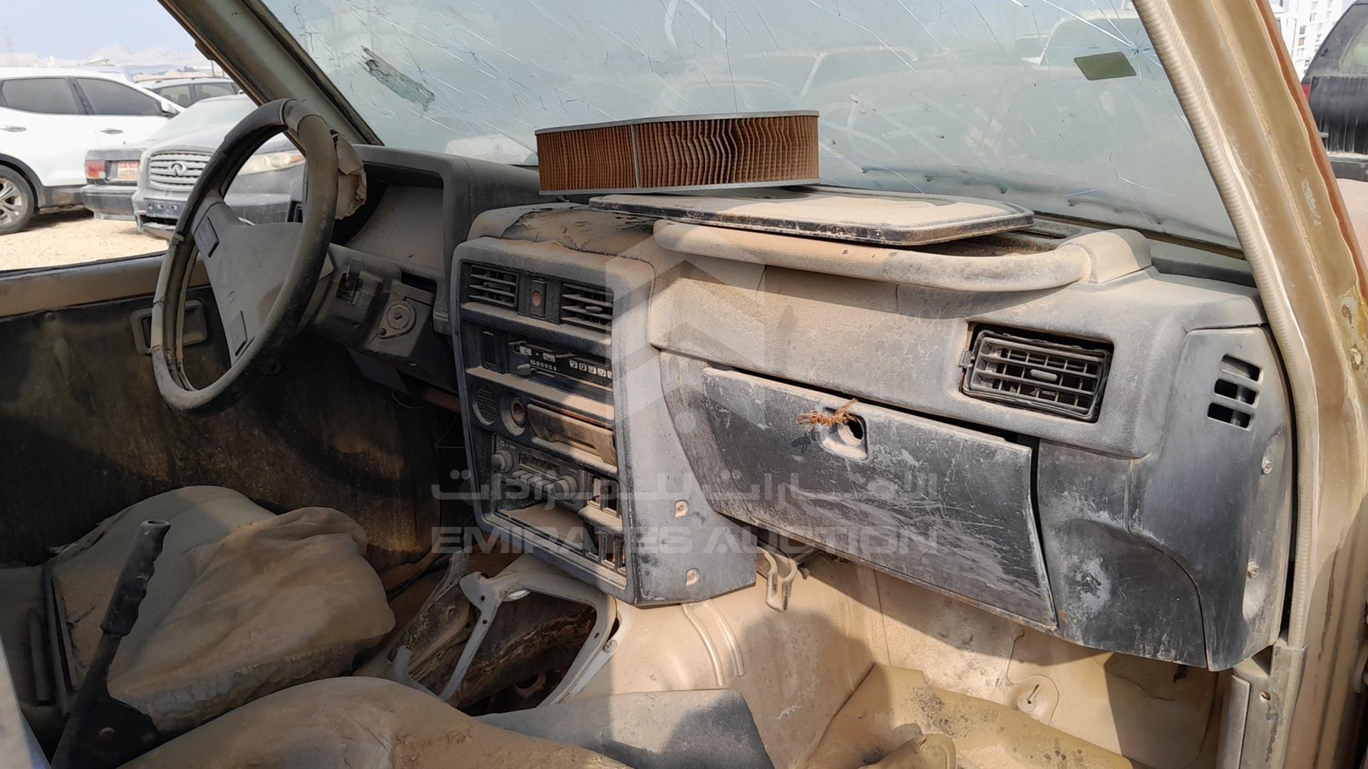 0 NISSAN PICKUP VIN: UGY60-000937