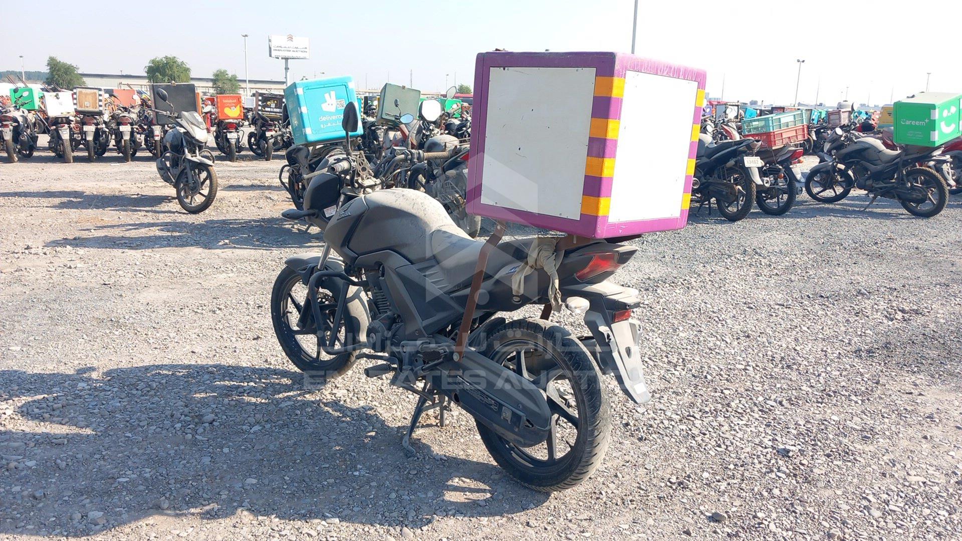 2021 HONDA UNICORN VIN: ME4KC20E3MA001154