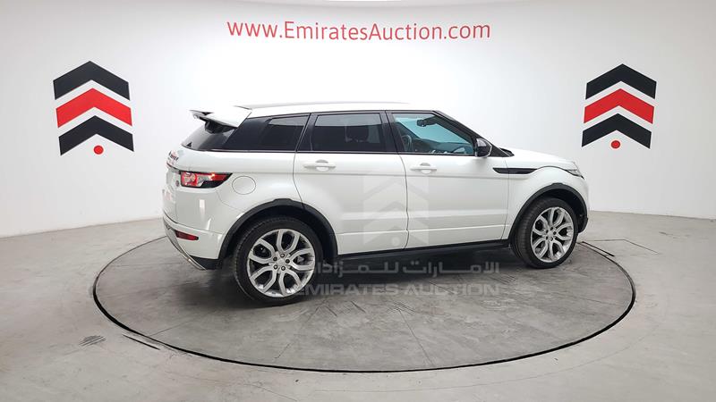 SALVA2BG0EH935397 Auction: EmiratesAuction Lot: 416781 SALVA2BG0EH935397 Range Rover Evoque 2014 WHITE Photo 50