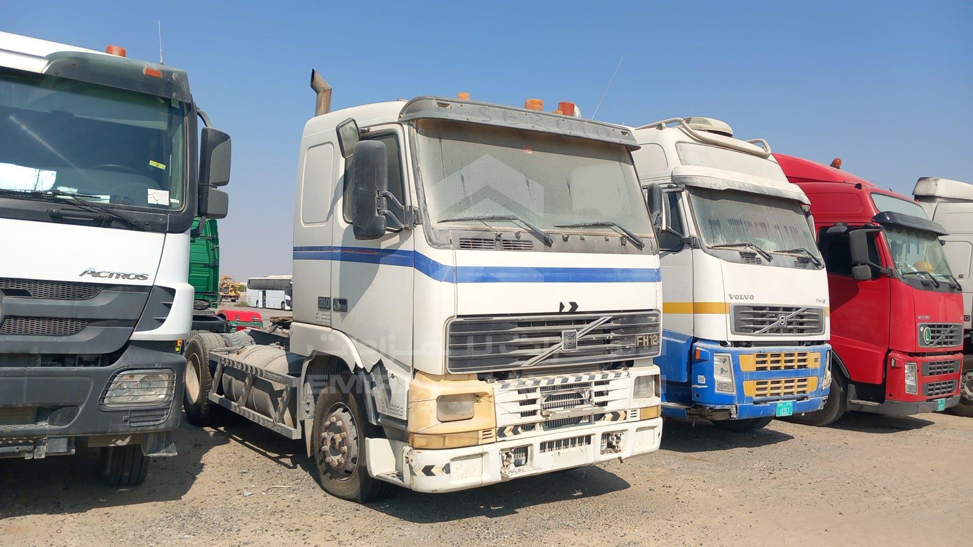 1998 VOLVO FH 12 VIN: YV2A4B2A7WB194961