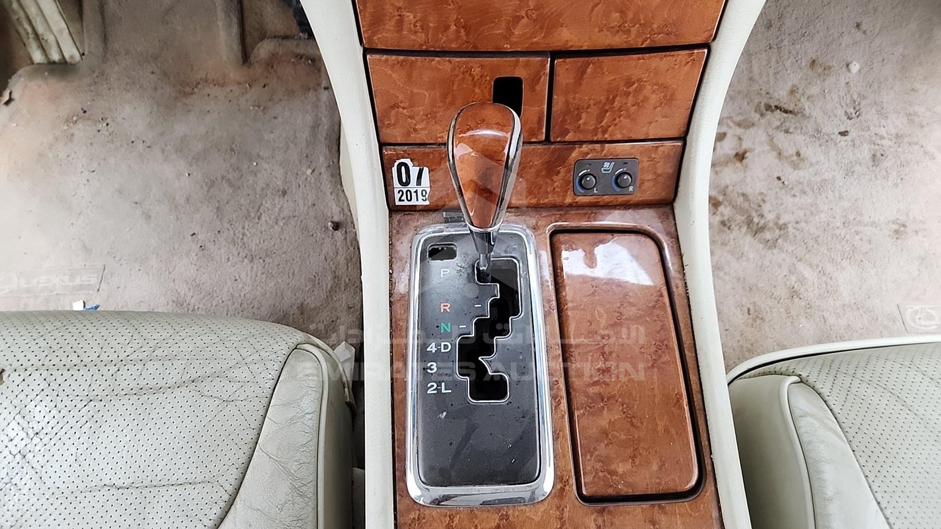 2003 LEXUS LS 430 VIN: JTHBN30F730106030