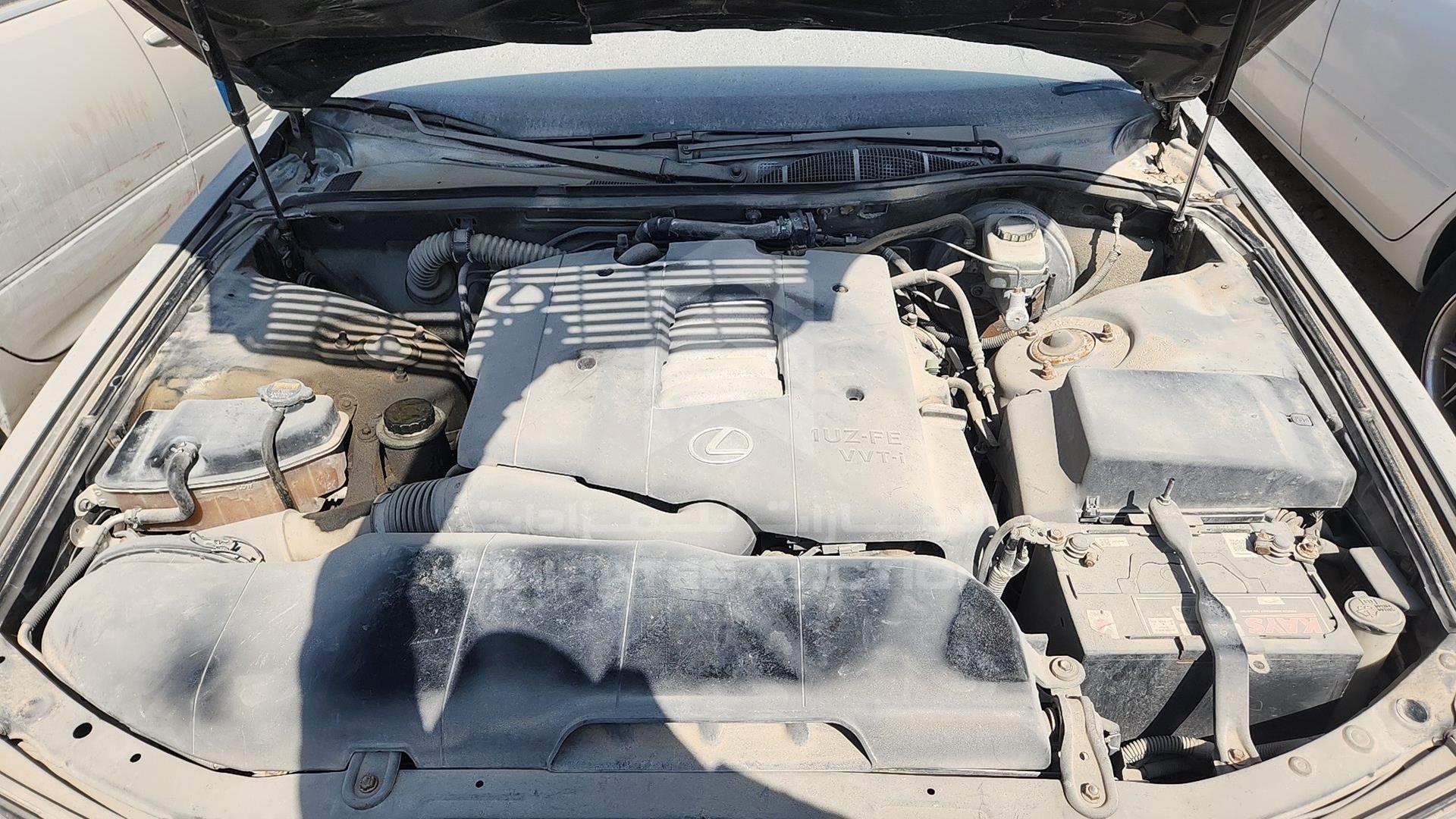 1999 LEXUS LS400 VIN: JT8BH28F5X0160499