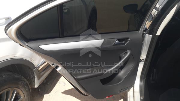 Volkswagen JETTA 2014 WVWRV1AJ4EM200658 Image 18