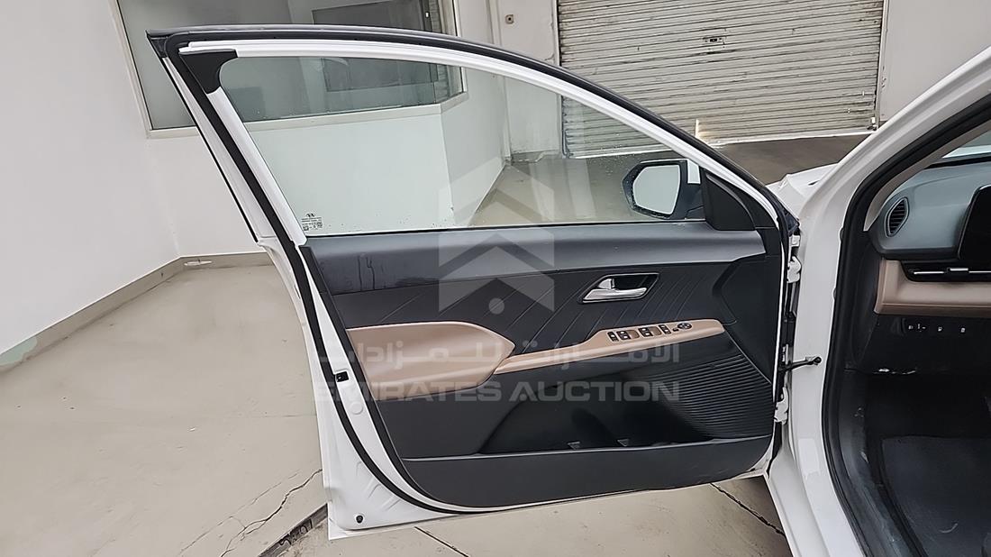 2025 Hyundai Accent — Front Left Door — Photo 12