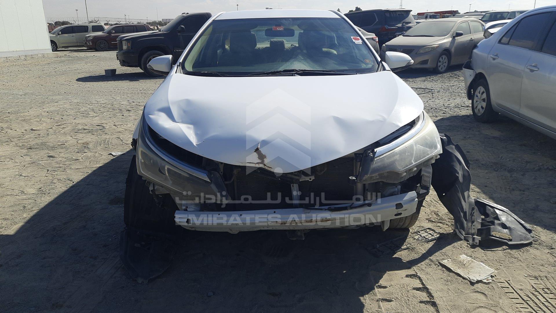 2019 TOYOTA COROLLA VIN: RKLBB9HE3K5231023