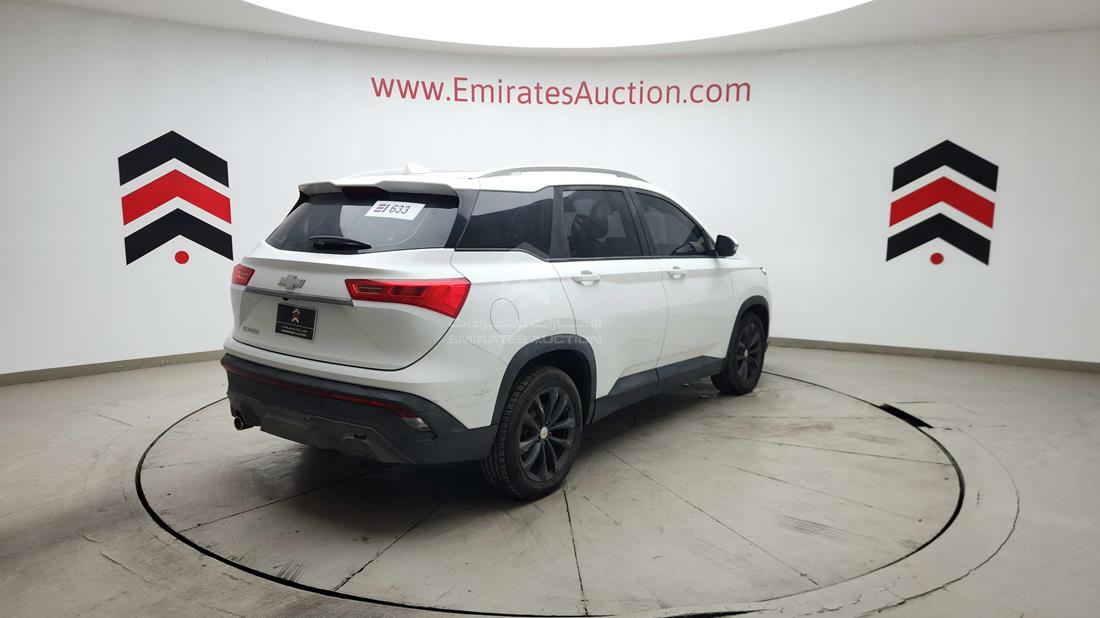 2023 Chevrolet Captiva — Rear Right Angle — Photo 10
