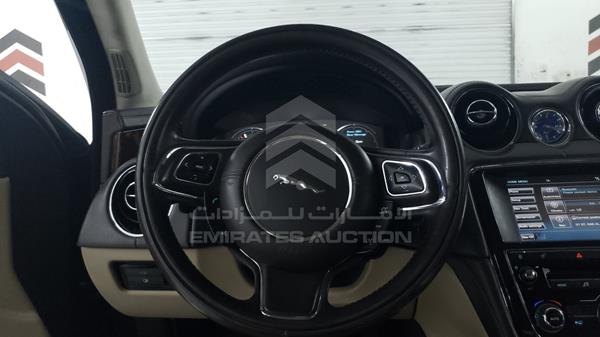 Jaguar X J 2012 SAJAA20DXCFV24940 Image 6