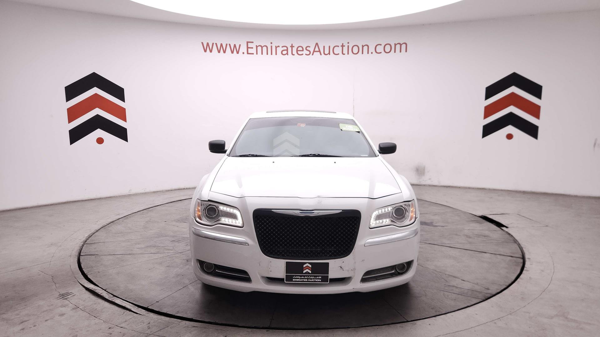 2014 CHRYSLER 300 C VIN: 2C3CCAKGXEH235923