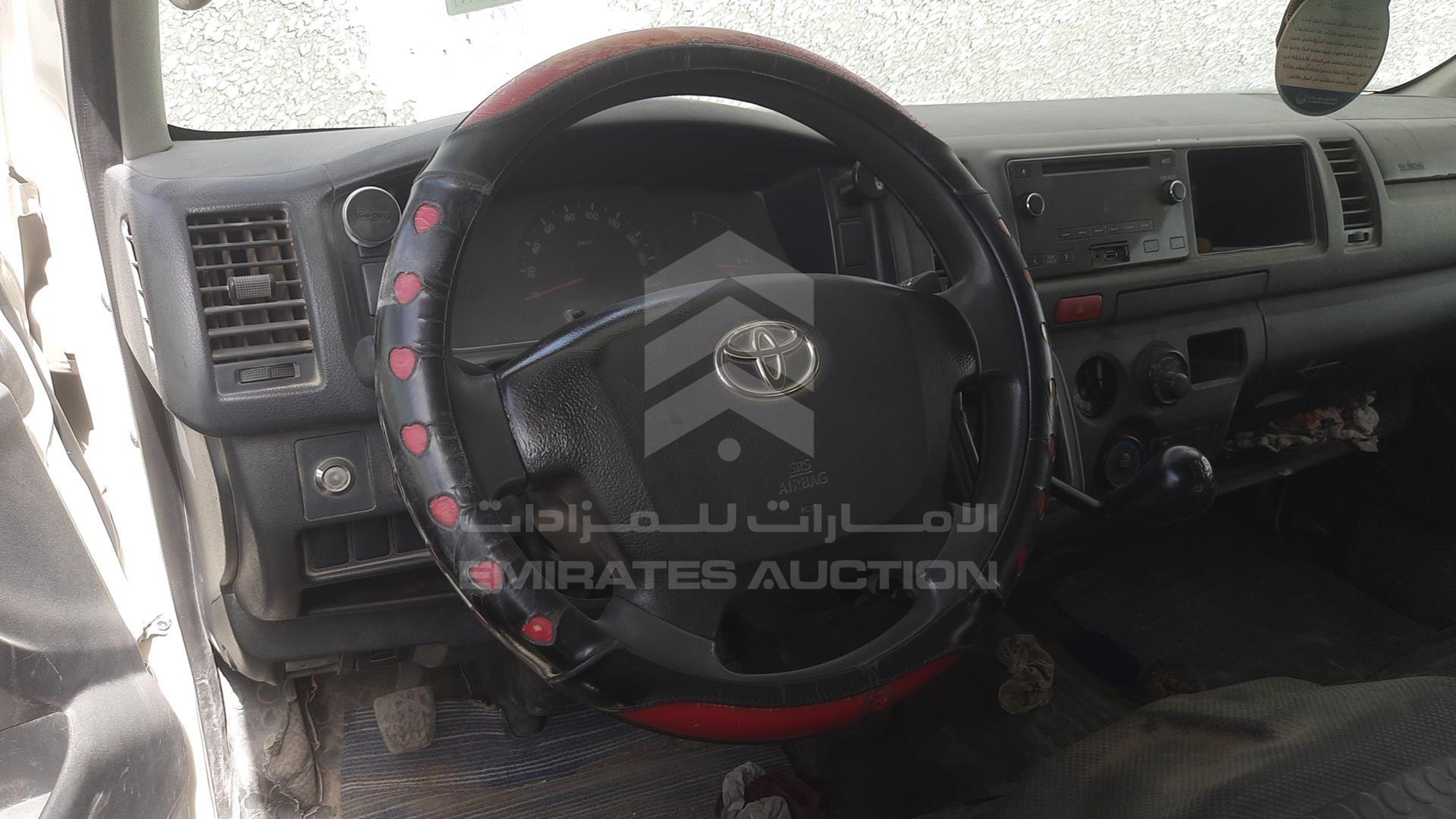 2015 TOYOTA HIACE VIN: JTGRX12PXF8043812