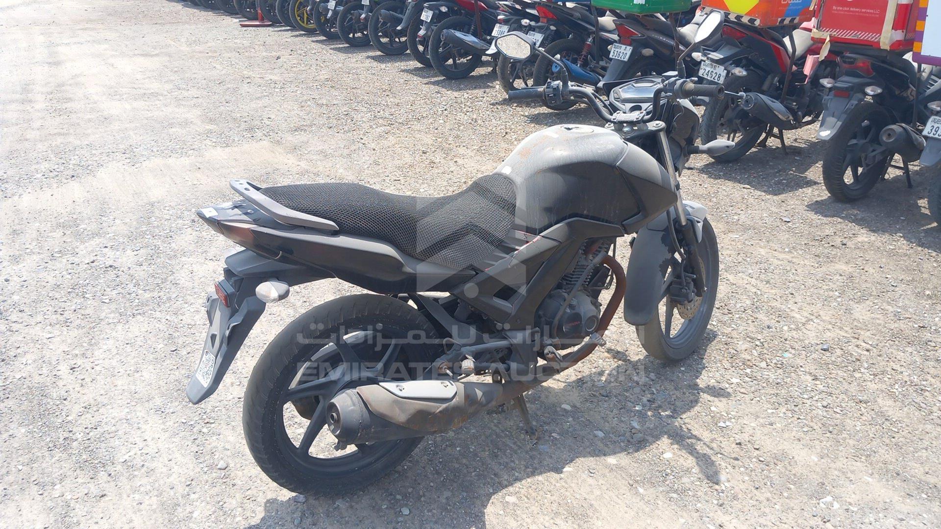 2016 HONDA UNICORN 160 VIN: ME4KC204EG8014620