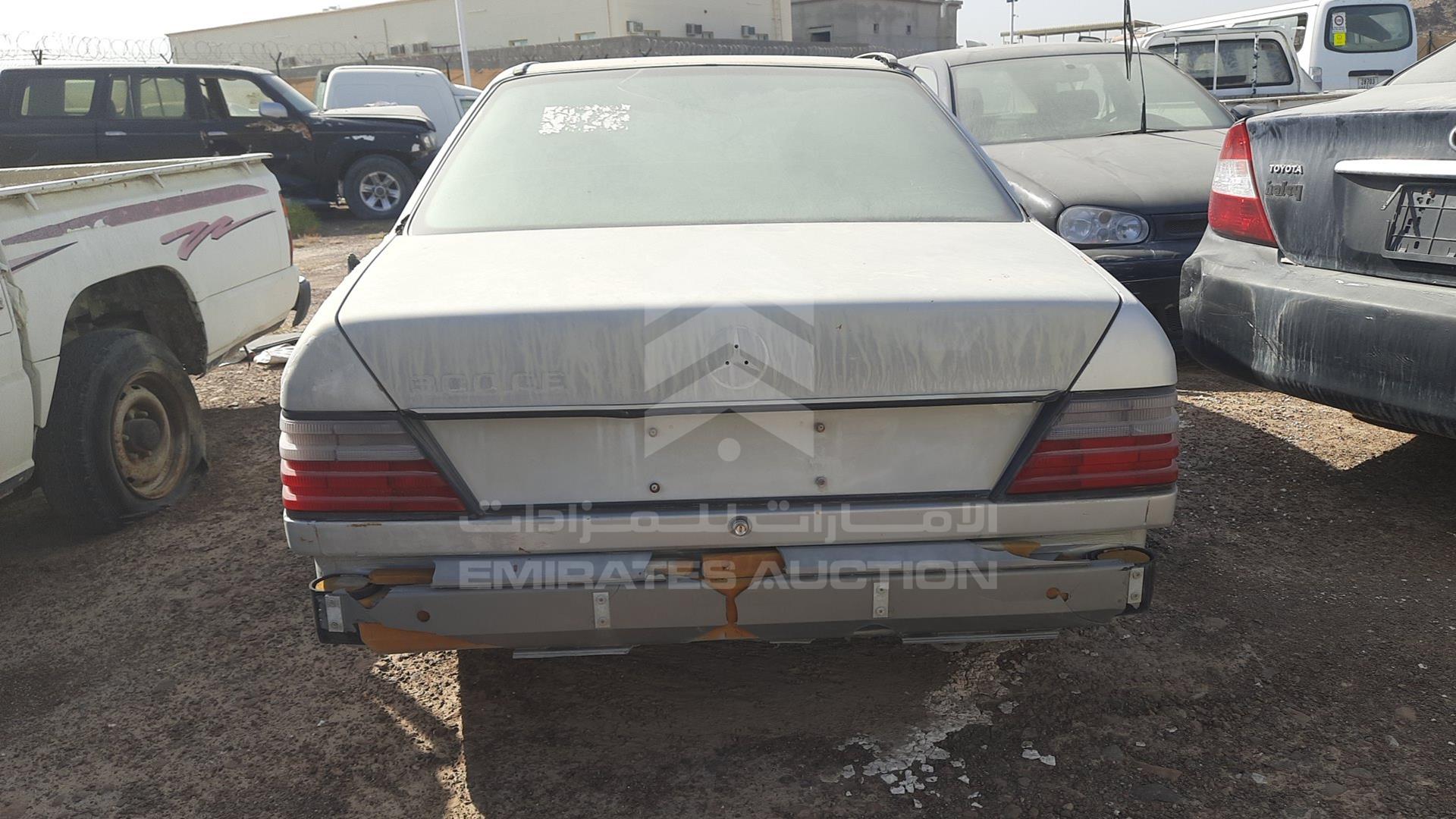 0 MERCEDES CE 300 VIN: WDB1240501A919780