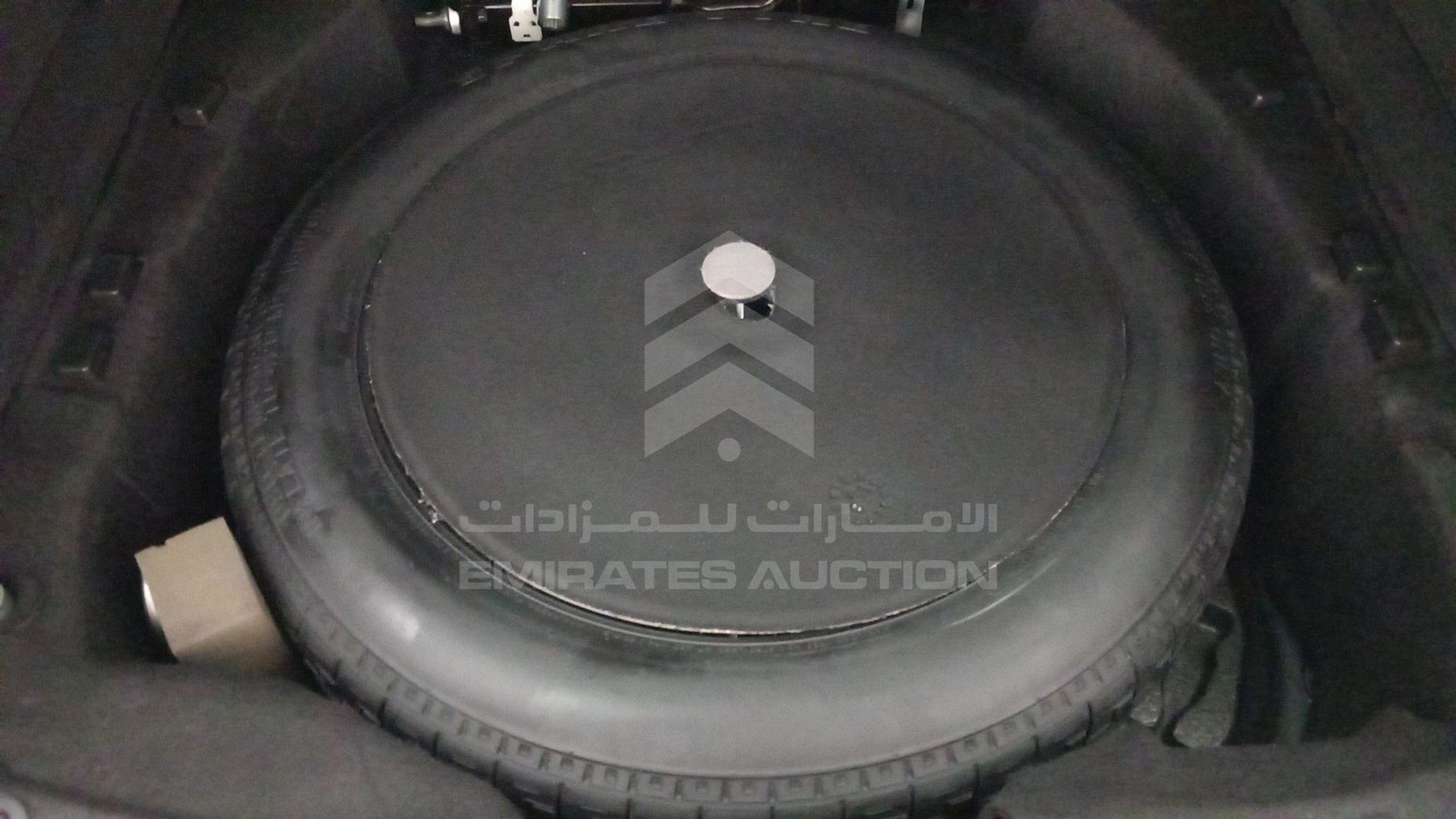 2018 RANGE ROVER SPORT VIN: SALWA2BE3JA193633