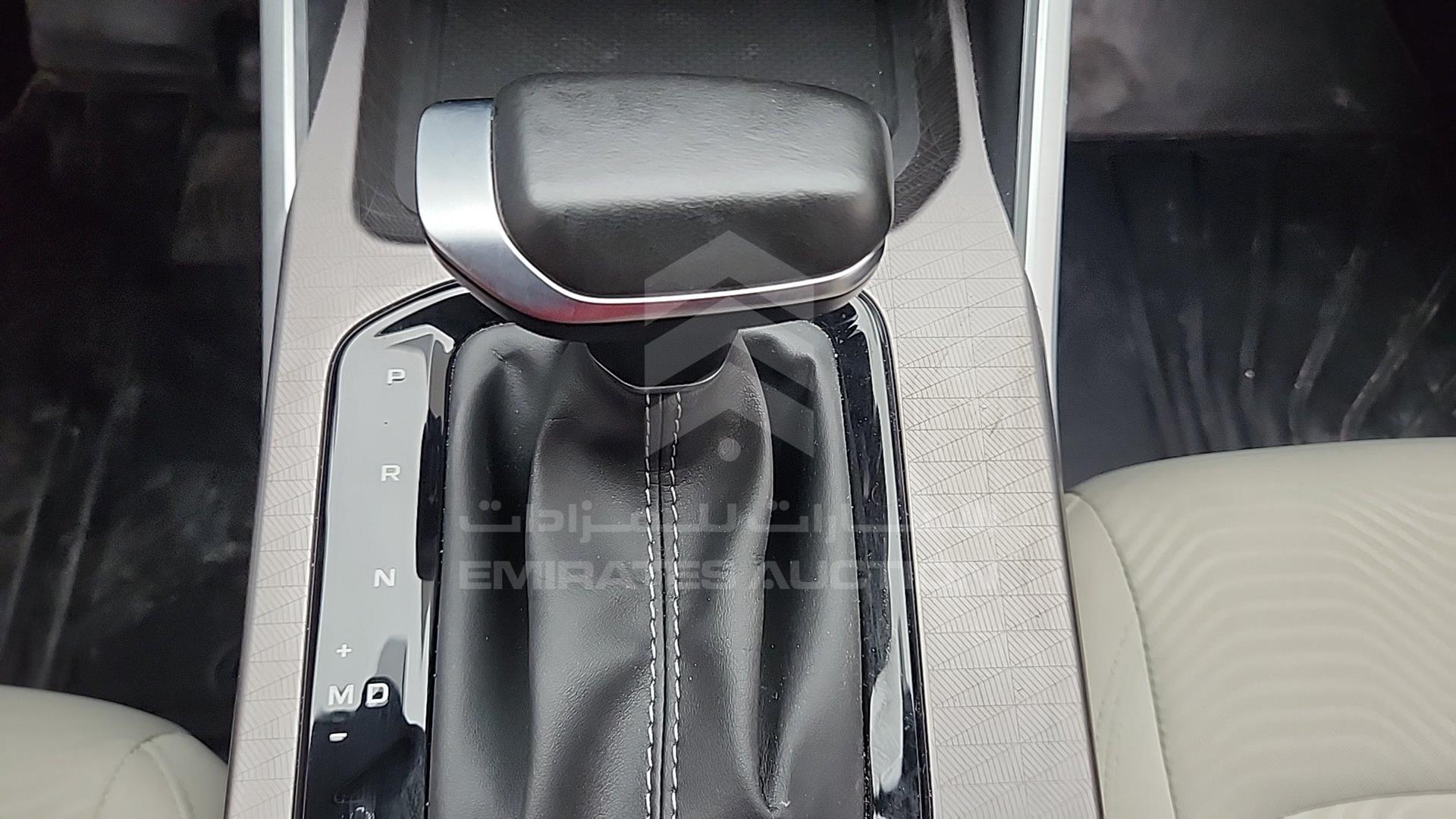 2024 GEELY EMGRAND VIN: LB3F31S23RG015091